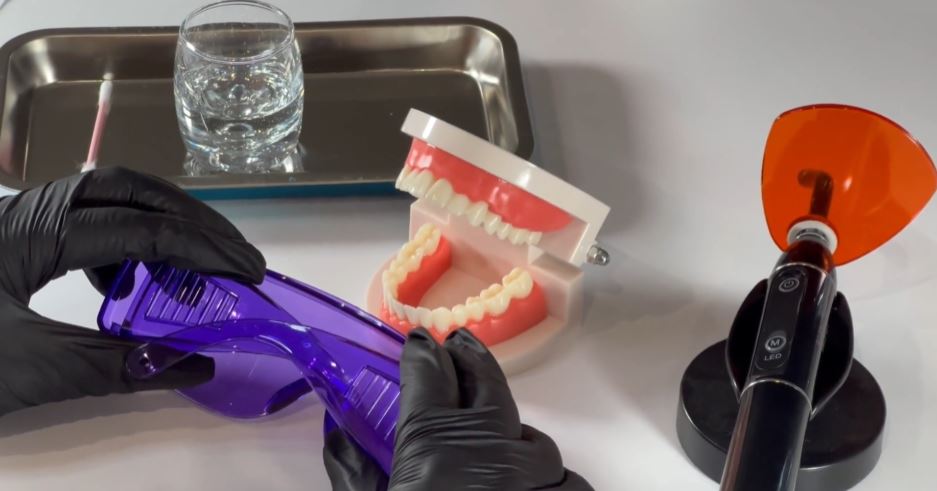 become tooth gems technician 