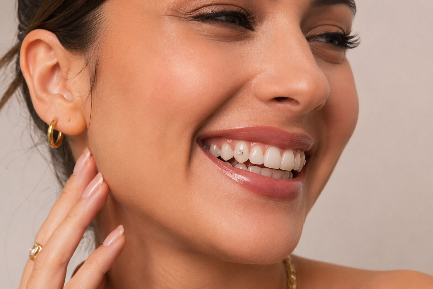 Tooth Gem Prices: Real 2026 Rates by Type, Shape, and Material