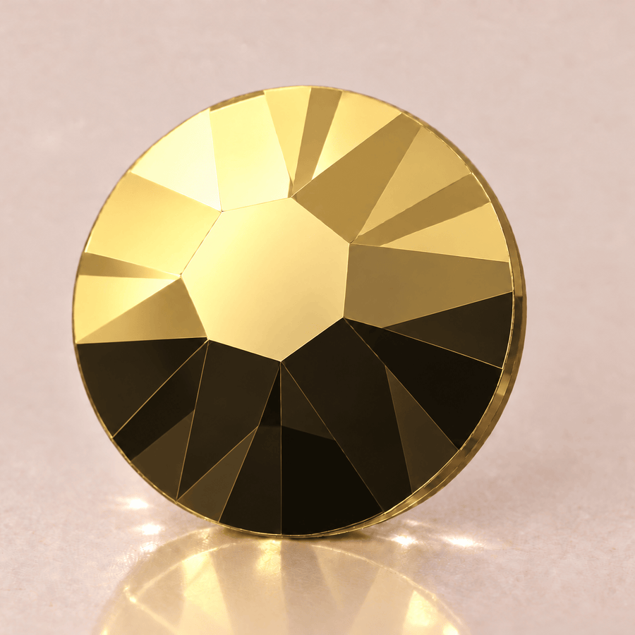 Swarovski Aurum トゥースジェム（拡大写真）
