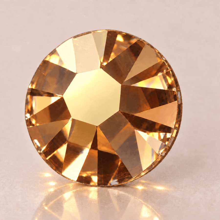 Swarovski Crystal Metallic Sunshine tooth gems — sterk vergroot
