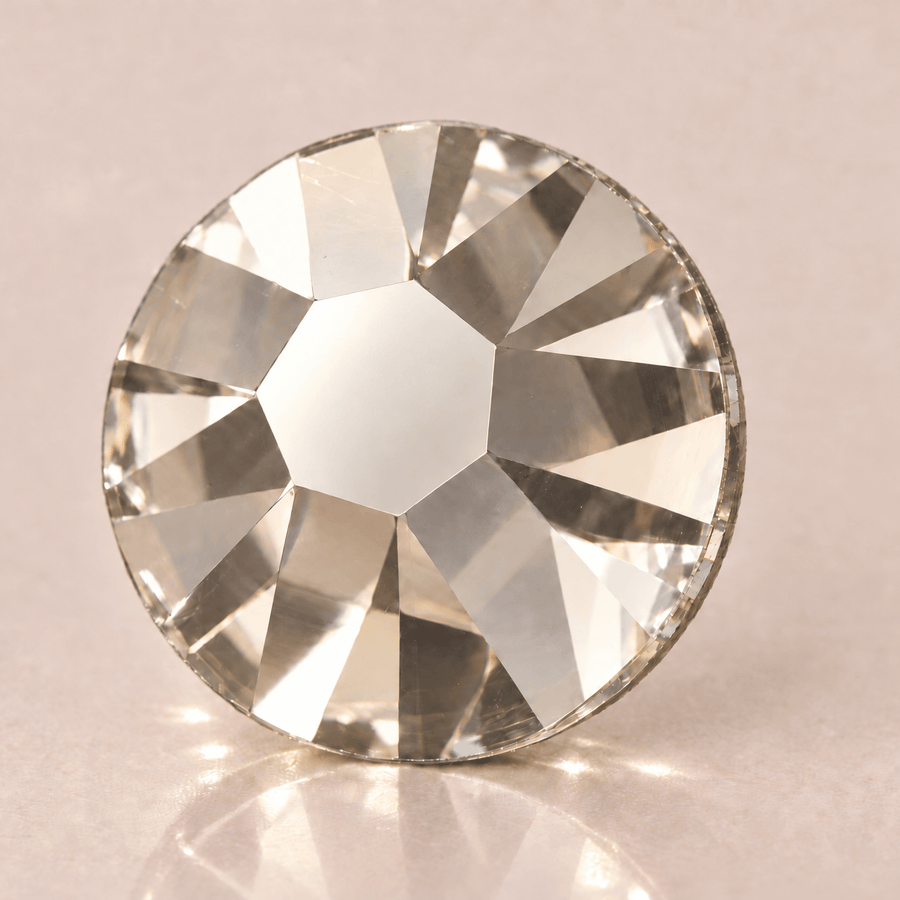 Swarovski Light Silk Tooth Gems — sterk vergroot